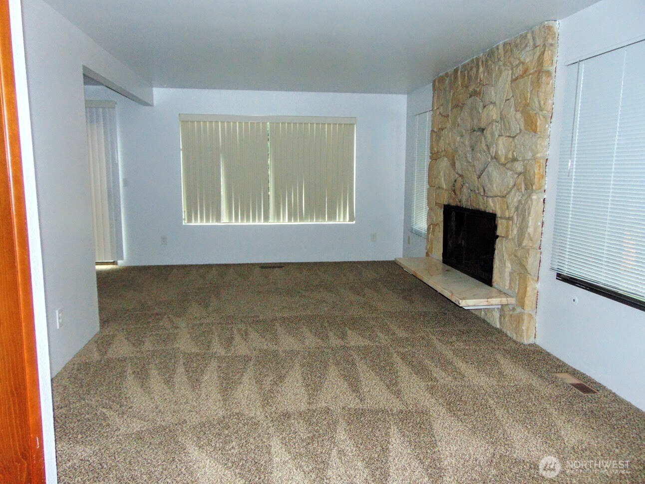 19021 46th Avenue S