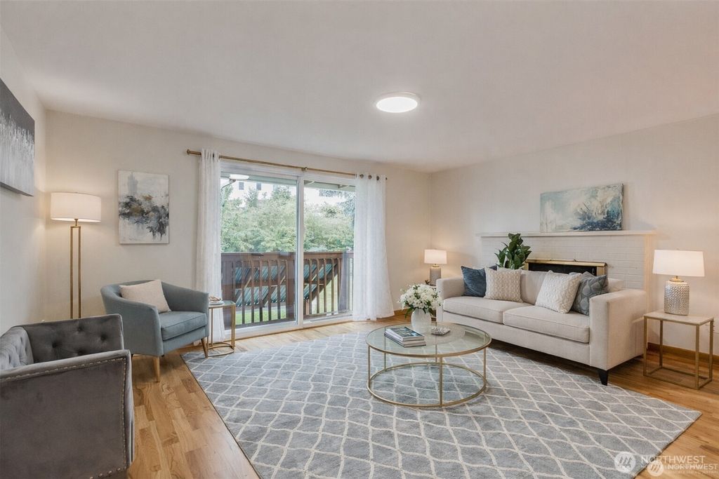 Photo of 23504 110th place Pl SE, Kent, WA 98031 (MLS # 2470636)