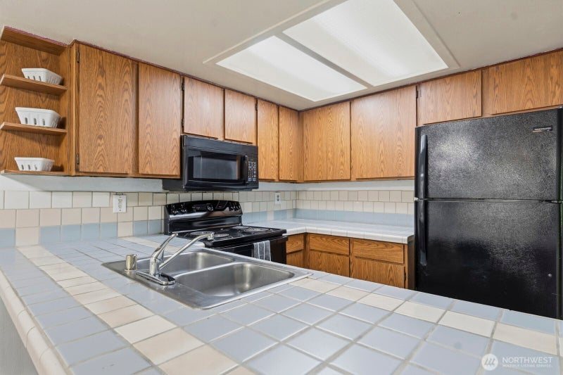 2949 SE Mile Hill C-3