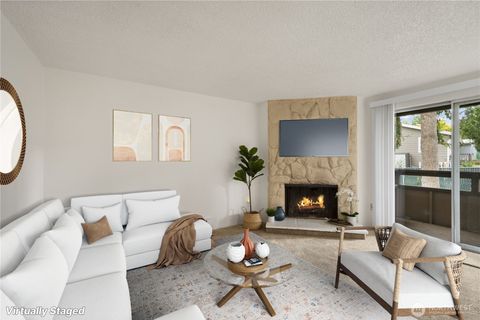 Photo of 4705 176th Street SW #B2, Lynnwood, WA 98037 (MLS # 2365428)