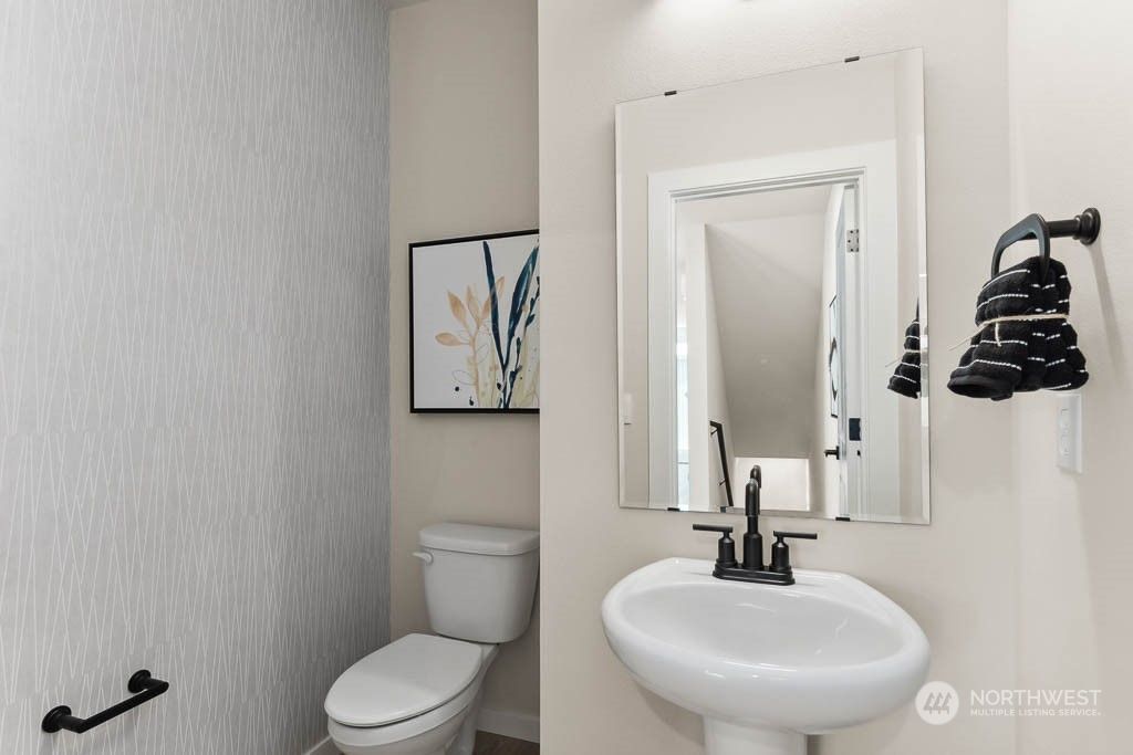 Photo of 14707 87th Avenue SE #K1, Snohomish, WA 98296 (MLS # 2306528)