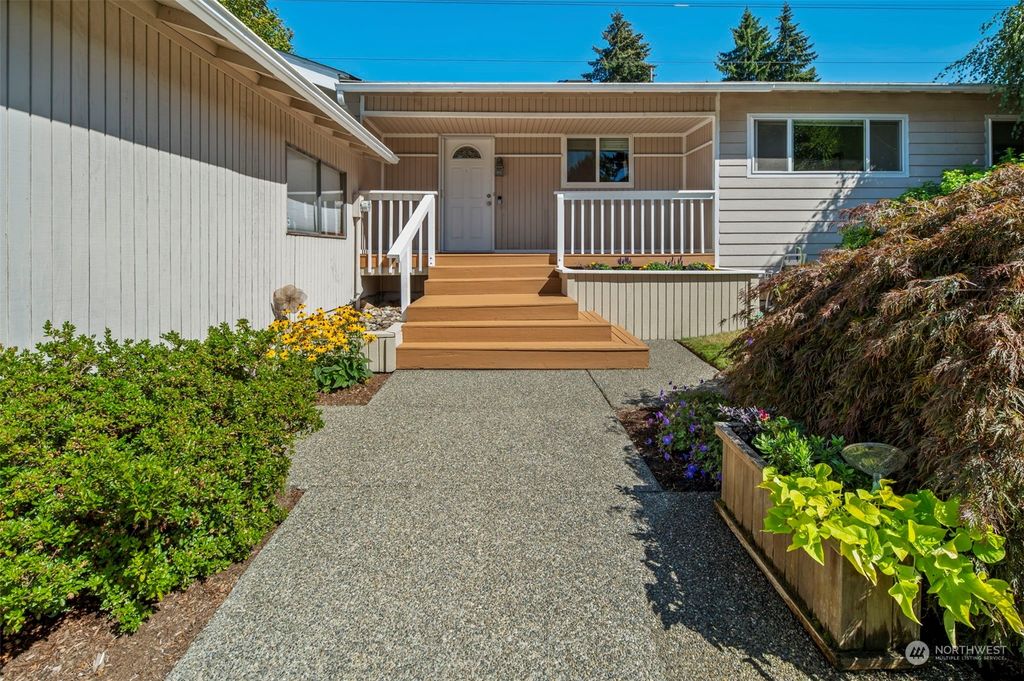 Photo of 7220 123rd Avenue SE, Newcastle, WA 98056 (MLS # 2281386)