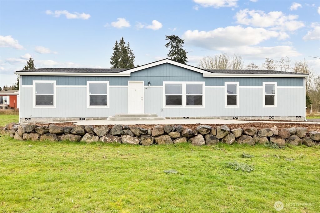 Photo of 591 N Lees Creek Rd, Port Angeles, WA 98362 (MLS # 2492920)