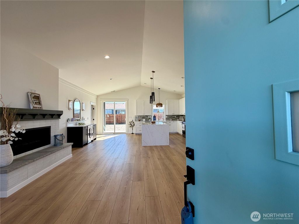 Photo of 1229 Channel Avenue SW, Ocean Shores, WA 98569 (MLS # 2495112)