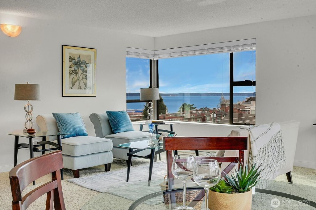 Photo of 912 3rd Avenue W #501, Seattle, WA 98119 (MLS # 2505565)