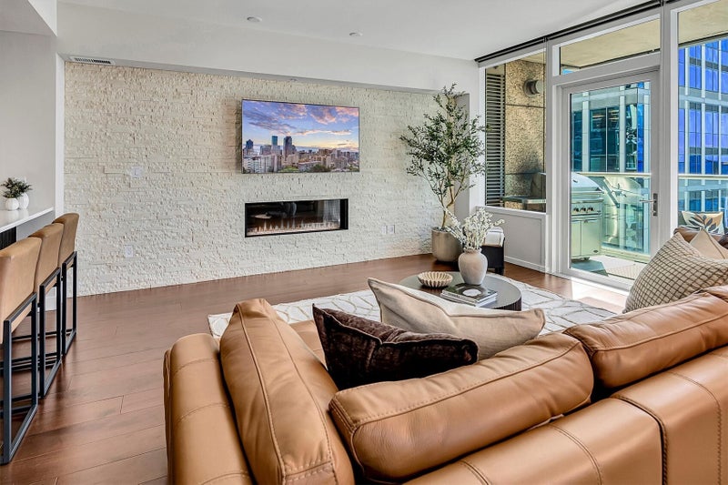 500 106th Avenue NE 1801