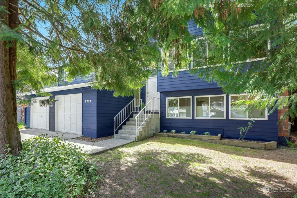 Photo of 5722 140th Place SE, Everett, WA 98208 (MLS # 2238693)