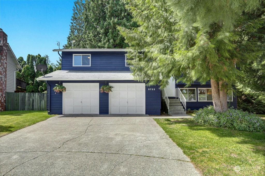 Photo of 5722 140th Place SE, Everett, WA 98208 (MLS # 2238693)