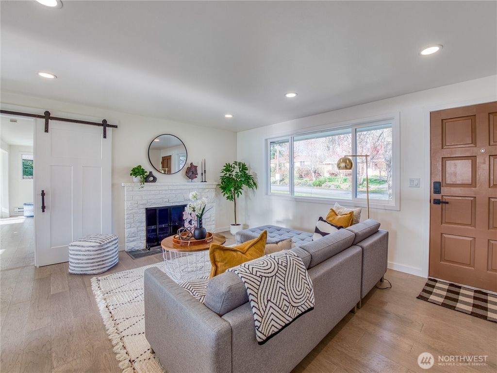 Photo of 18 232nd Place SW, Bothell, WA 98021 (MLS # 2475728)