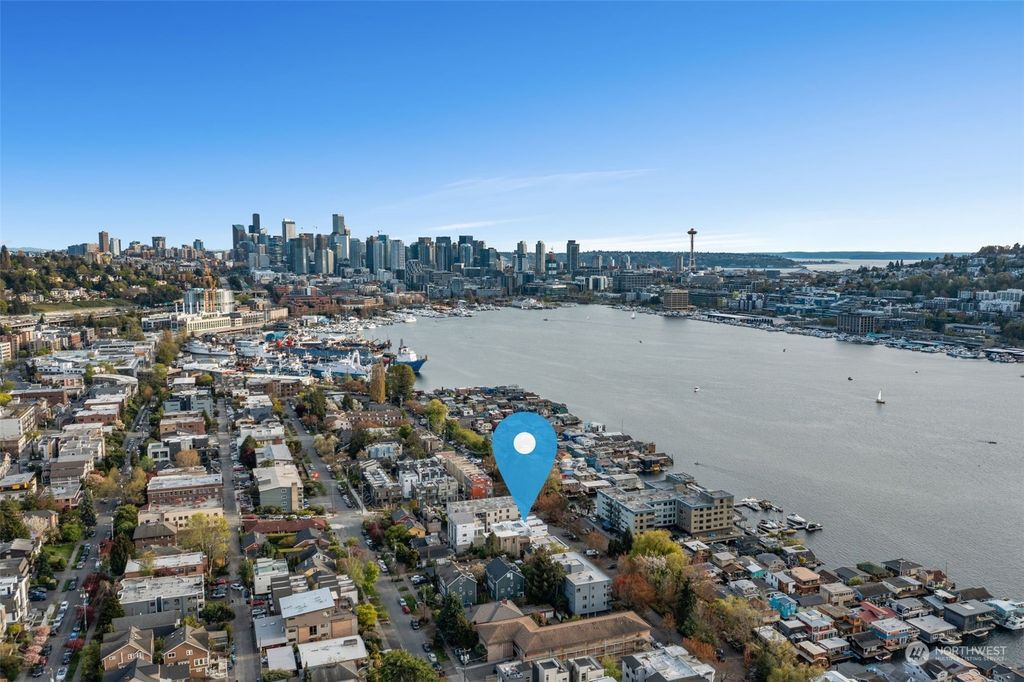 Photo of 2312 B Fairview Avenue E, Seattle, WA 98102 (MLS # 2245154)