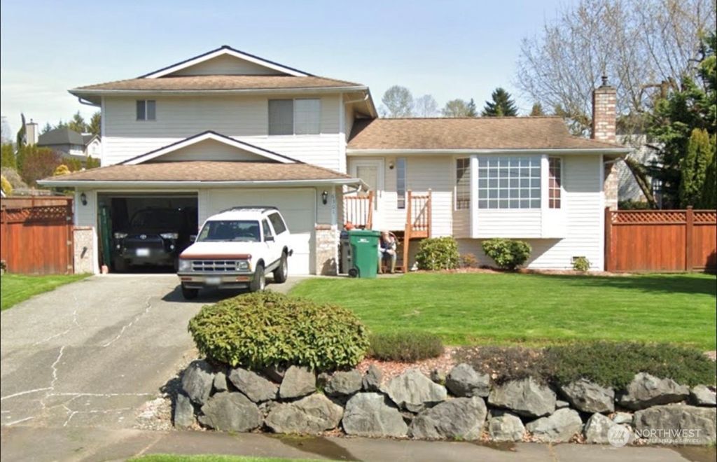 Photo of 6301 67th Avenue NE, Marysville, WA 98270 (MLS # 2303678)