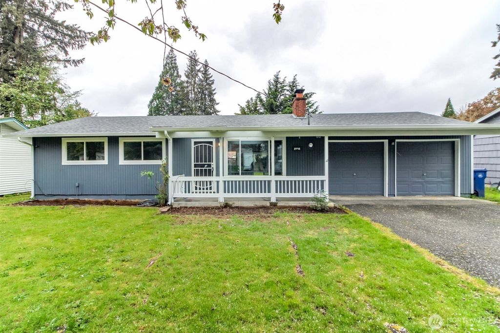 Photo of 2115 Elm Street SE, Auburn, WA 98092 (MLS # 2513208)