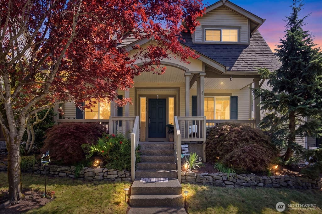 Photo of 36706 SE Gravenstein Court, Snoqualmie, WA 98065 (MLS # 2561736)