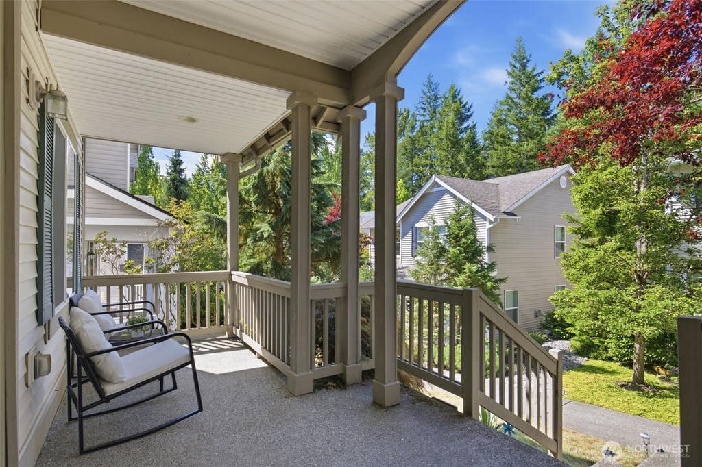 Photo of 36706 SE Gravenstein Court, Snoqualmie, WA 98065 (MLS # 2561736)