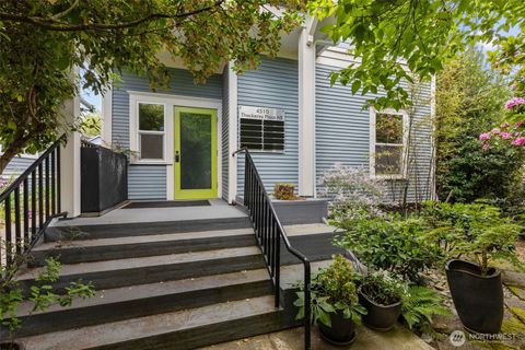 Photo of 4510 Thackeray NE, Seattle, WA 98105 (MLS # 2409519)