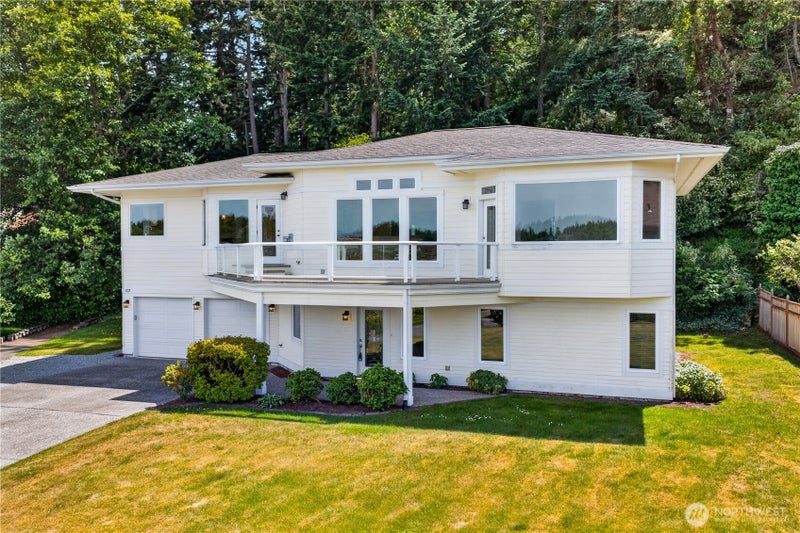 837 Shoshone Drive