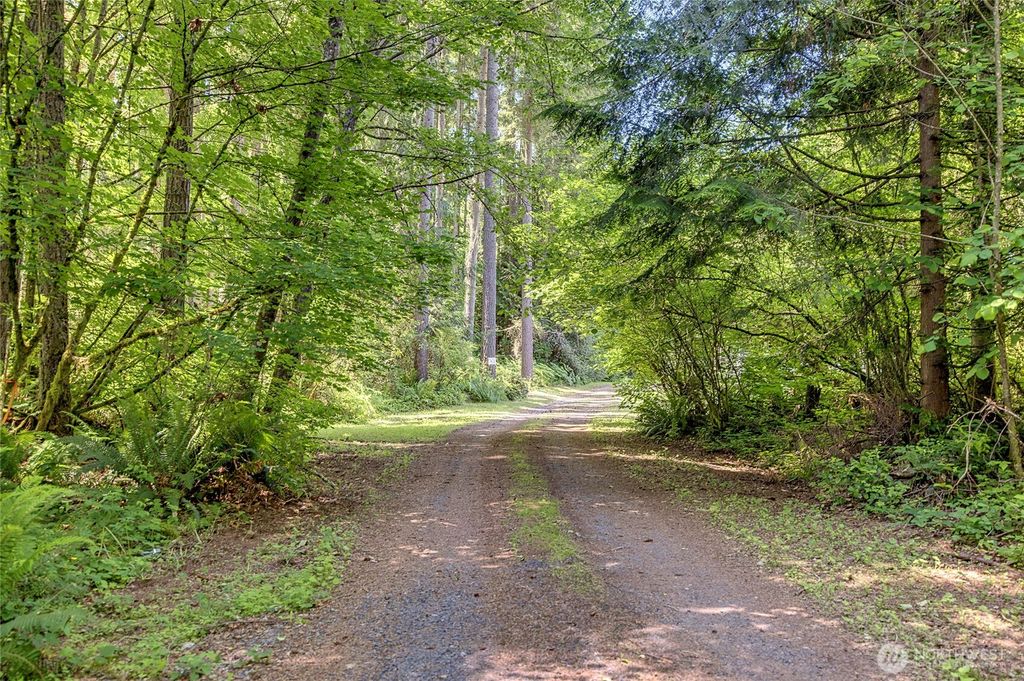 Photo of 20820 State Route 9 SE, Snohomish, WA 98296 (MLS # 2388933)