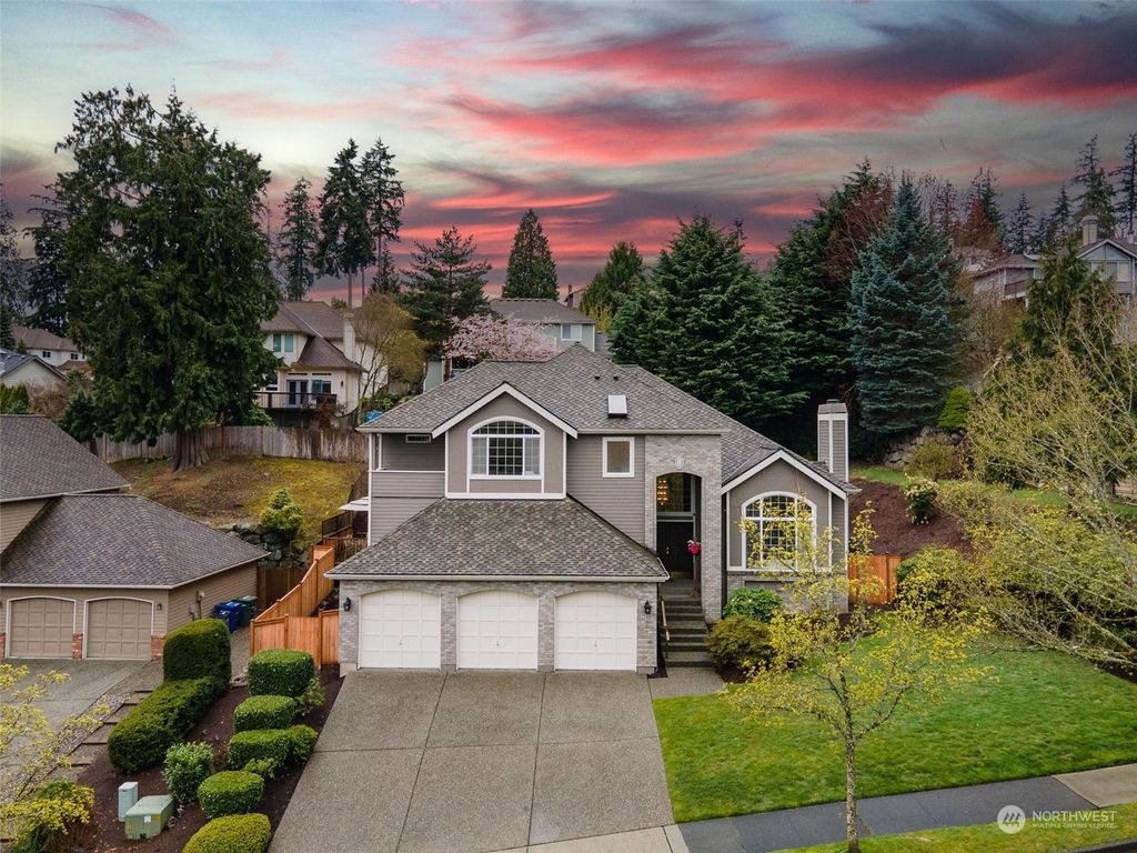Photo of 11023 NE 197th Street, Bothell, WA 98011 (MLS # 2049004)