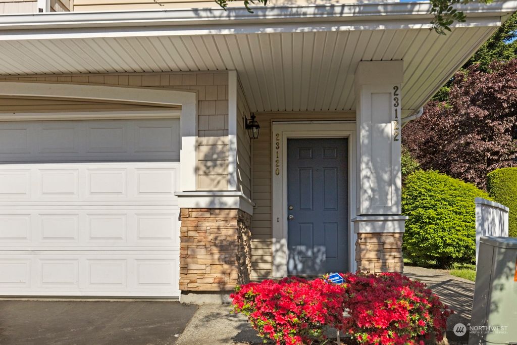 Photo of 23120 59th Place S #15-5, Kent, WA 98032 (MLS # 2068603)