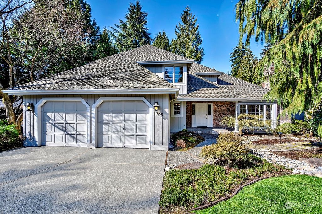Photo of 1825 145th Place SE, Mill Creek, WA 98012 (MLS # 2049186)