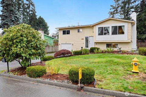 Photo of 2433 199th Place SW, Lynnwood, WA 98036 (MLS # 2460641)
