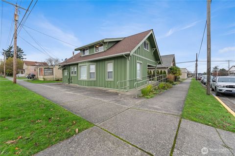 Photo of 520 O Avenue, Anacortes, WA 98221 (MLS # 2460522)
