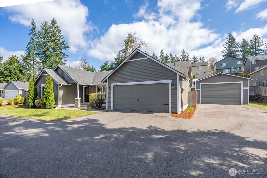 Photo of 28470 238th Avenue SE, Maple Valley, WA 98038 (MLS # 2504956)