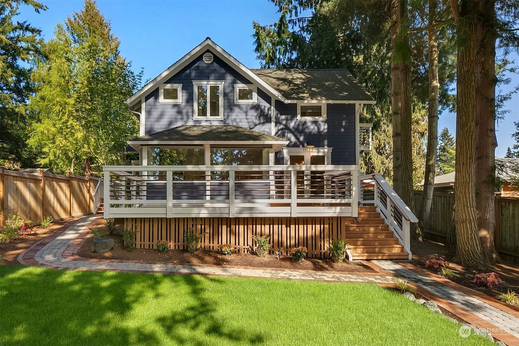 Photo of 11132 105th Avenue NE #A, Kirkland, WA 98033 (MLS # 2137104)