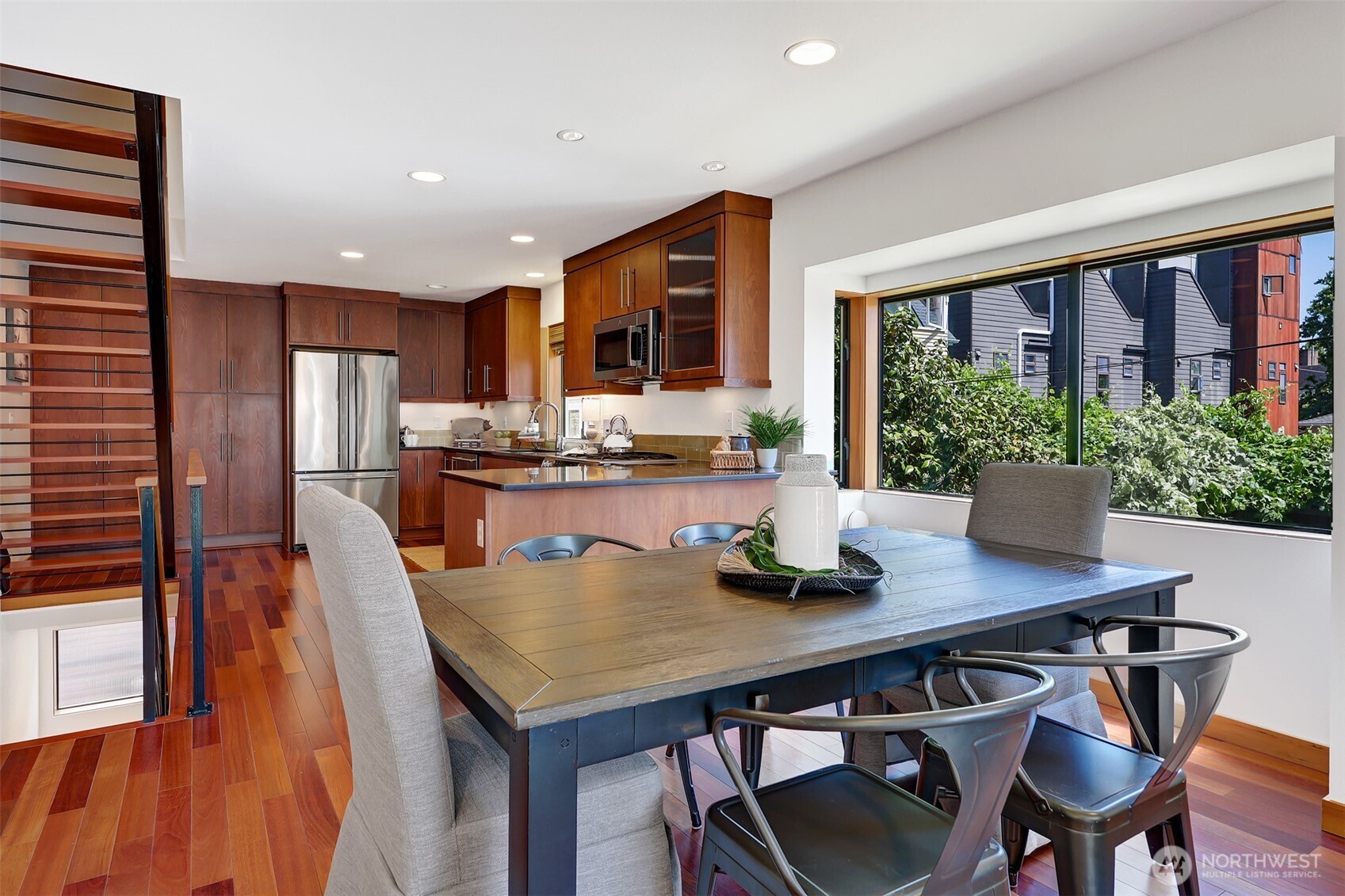 2425 N 75th Street