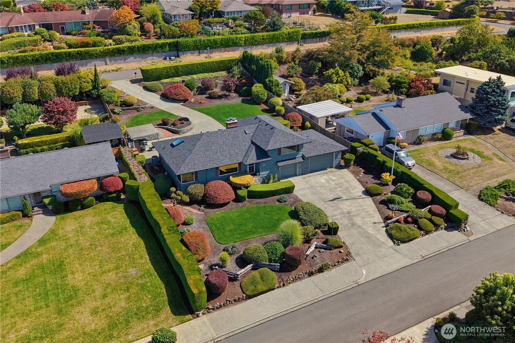 1245 S Fernside Drive