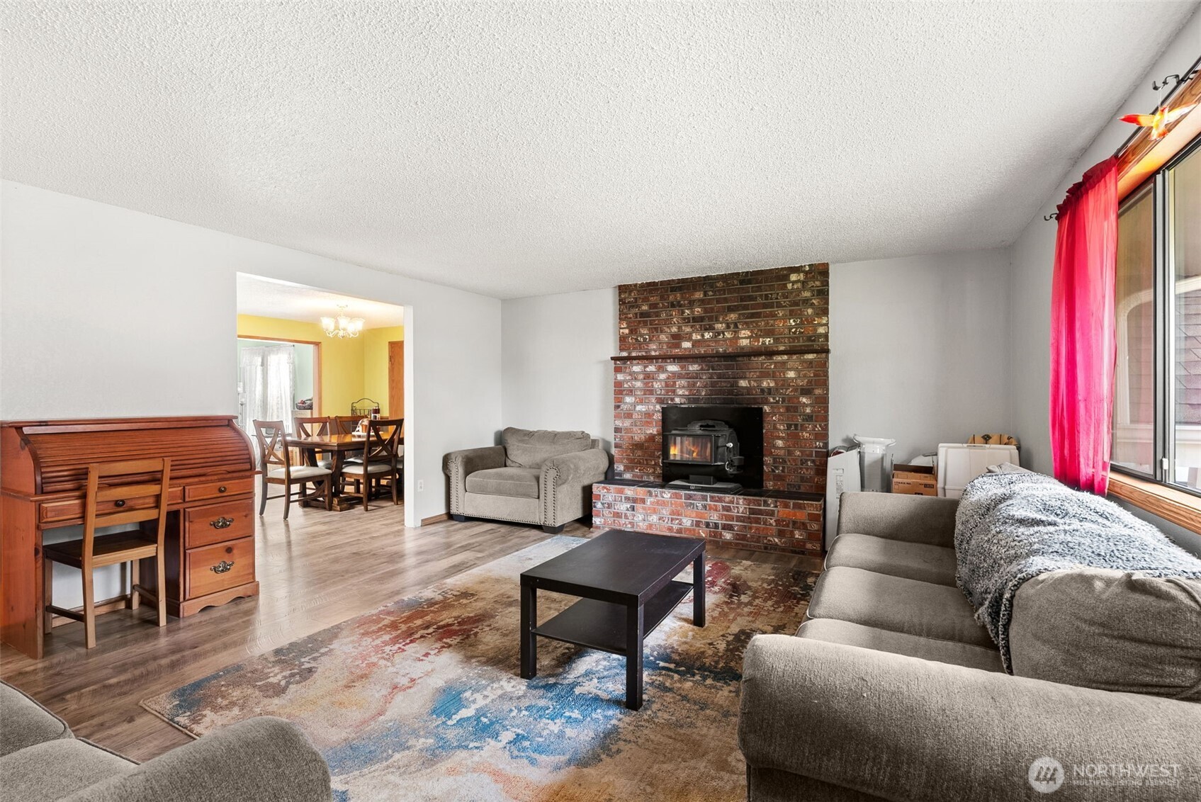 910 Wildwood Avenue NE