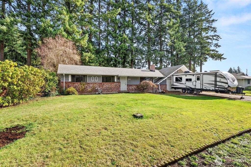 Photo of 910 Wildwood Avenue NE, Napavine, WA 98532 (MLS # 2478251)