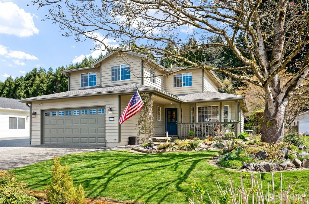 Photo of 8915 62nd Drive NE, Marysville, WA 98270 (MLS # 2499177)