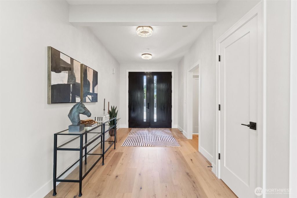 Photo of 12015 SE 81st Lane, Newcastle, WA 98056 (MLS # 2417586)