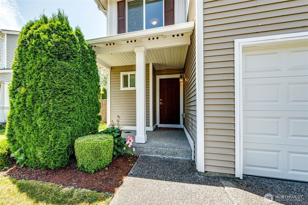 Photo of 7810 87th Avenue NE, Marysville, WA 98270 (MLS # 2373718)
