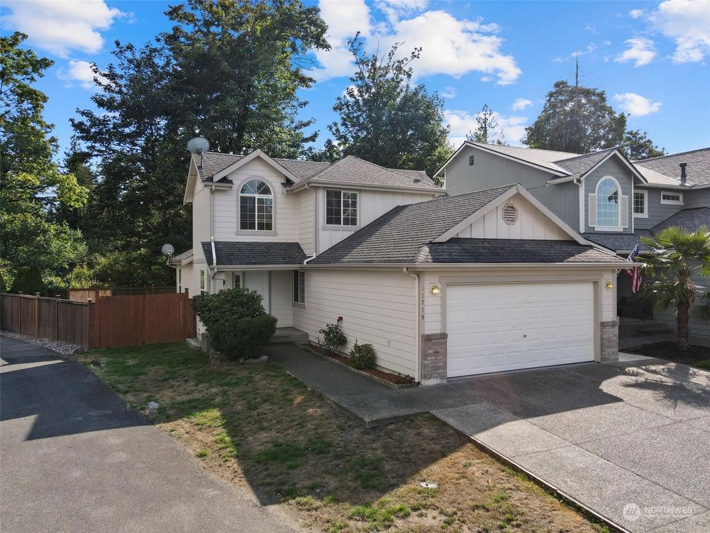 Photo of 11719 SE 193rd Place, Kent, WA 98031 (MLS # 2158959)