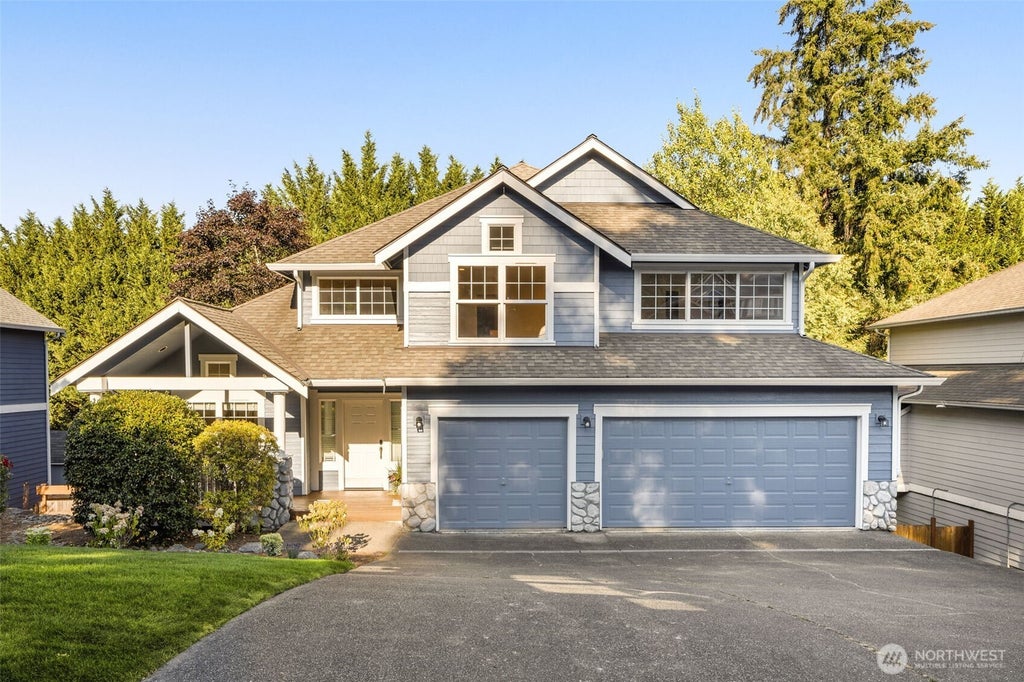 Photo of 10108 186th Court NE, Redmond, WA 98052 (MLS # 2577785)