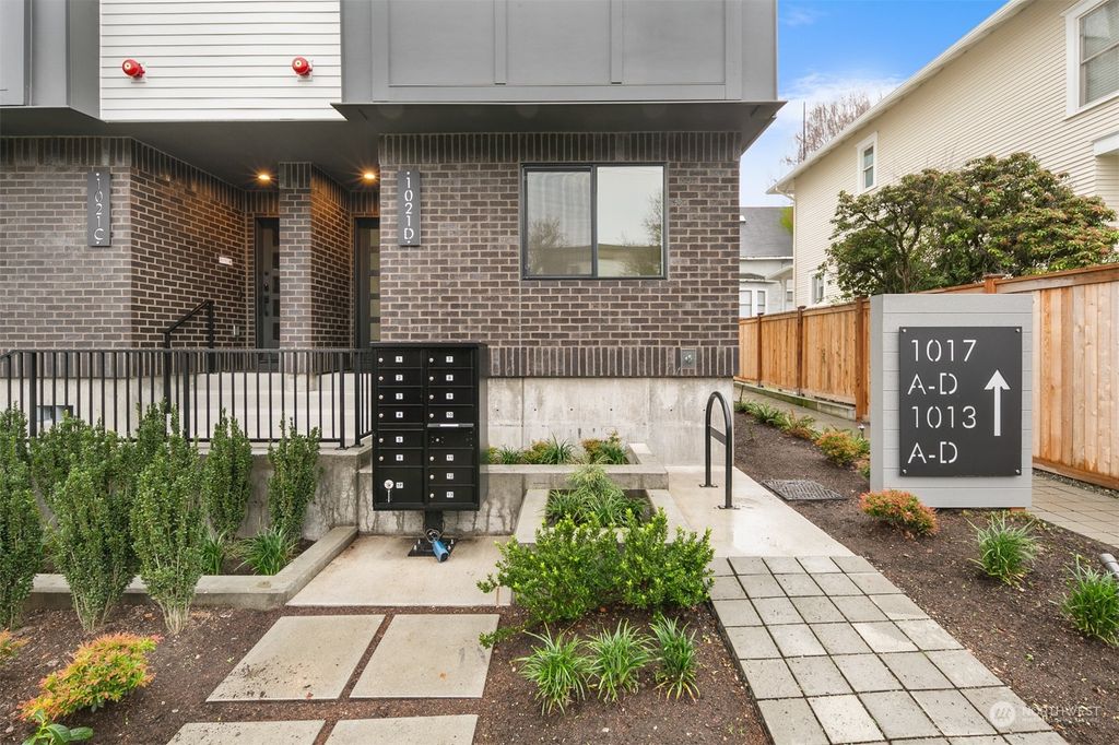 Photo of 1021 D 6th Avenue N, Seattle, WA 98109 (MLS # 2188696)