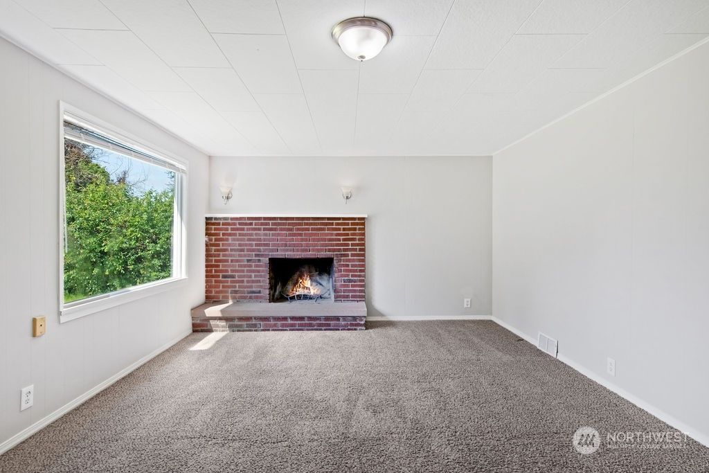 Photo of 12115 51st Avenue NE, Marysville, WA 98271 (MLS # 2131568)