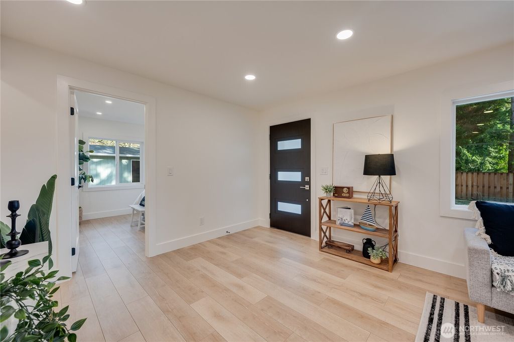 Photo of 19207 Ashworth Avenue N, Shoreline, WA 98133 (MLS # 2358988)