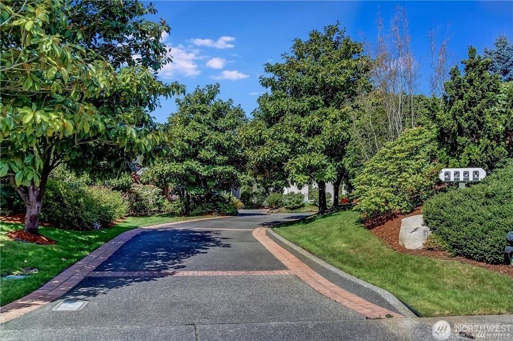 Photo of 3220 Loma Court NE, Tacoma, WA 98422 (MLS # 2512434)