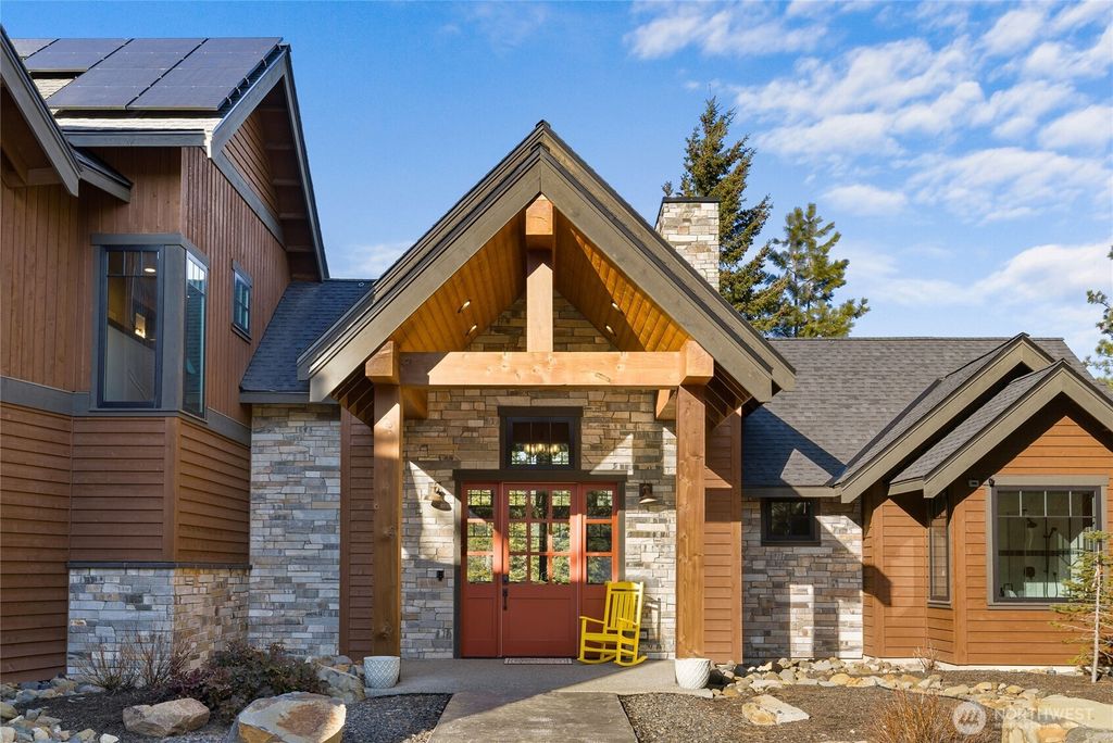 Photo of 1291 Southern Star Lane, Cle Elum, WA 98922 (MLS # 2488414)