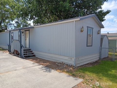 900 N Grape Drive 36 Moses Lake WA 98337