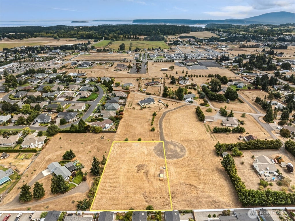 Photo of 917 N Beverage Street, Sequim, WA 98382 (MLS # 2582647)