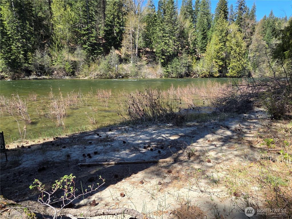 Photo of 0 W Shugart Flats Rd, Leavenworth, WA 98826 (MLS # 2511778)