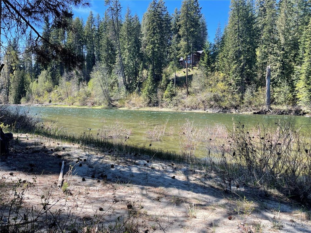 Photo of 0 W Shugart Flats Rd, Leavenworth, WA 98826 (MLS # 2511778)