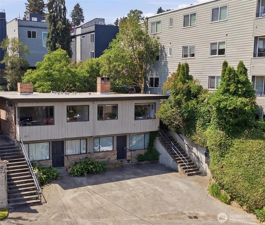 Photo of 2657 Thorndyke Avenue W, Seattle, WA 98199 (MLS # 2562308)