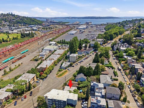 Photo of 2657 Thorndyke Avenue W, Seattle, WA 98199 (MLS # 2562308)