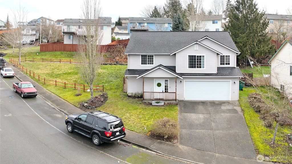Photo of 7516 83rd Place NE, Marysville, WA 98270 (MLS # 2326063)
