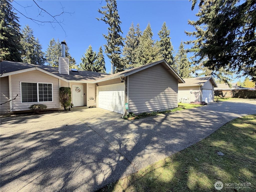 Photo of 4504 67th Avenue W, University Place, WA 98466 (MLS # 2505271)